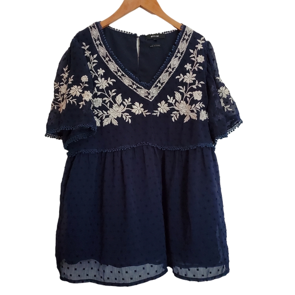 Blue Top, flowy Size Large